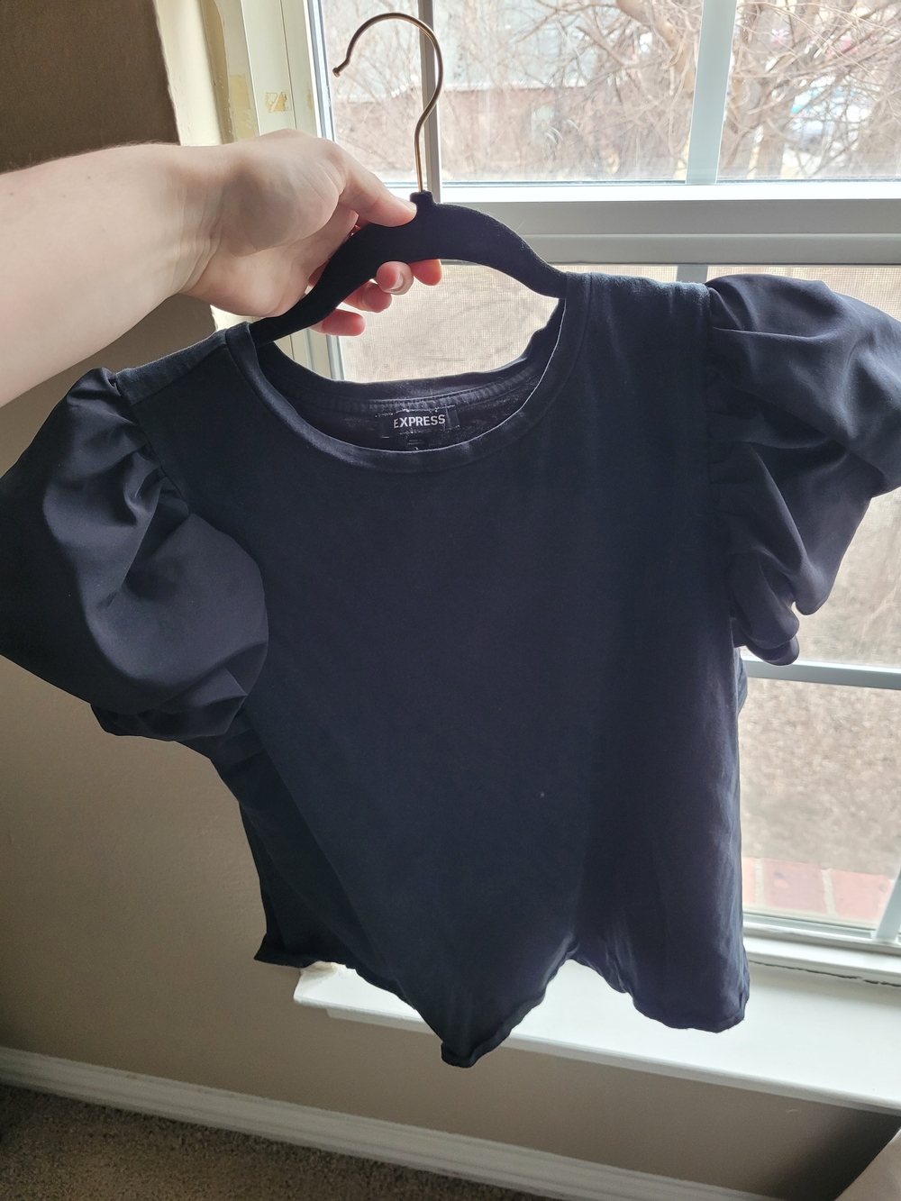 Express Black Puff Sleeve Tee